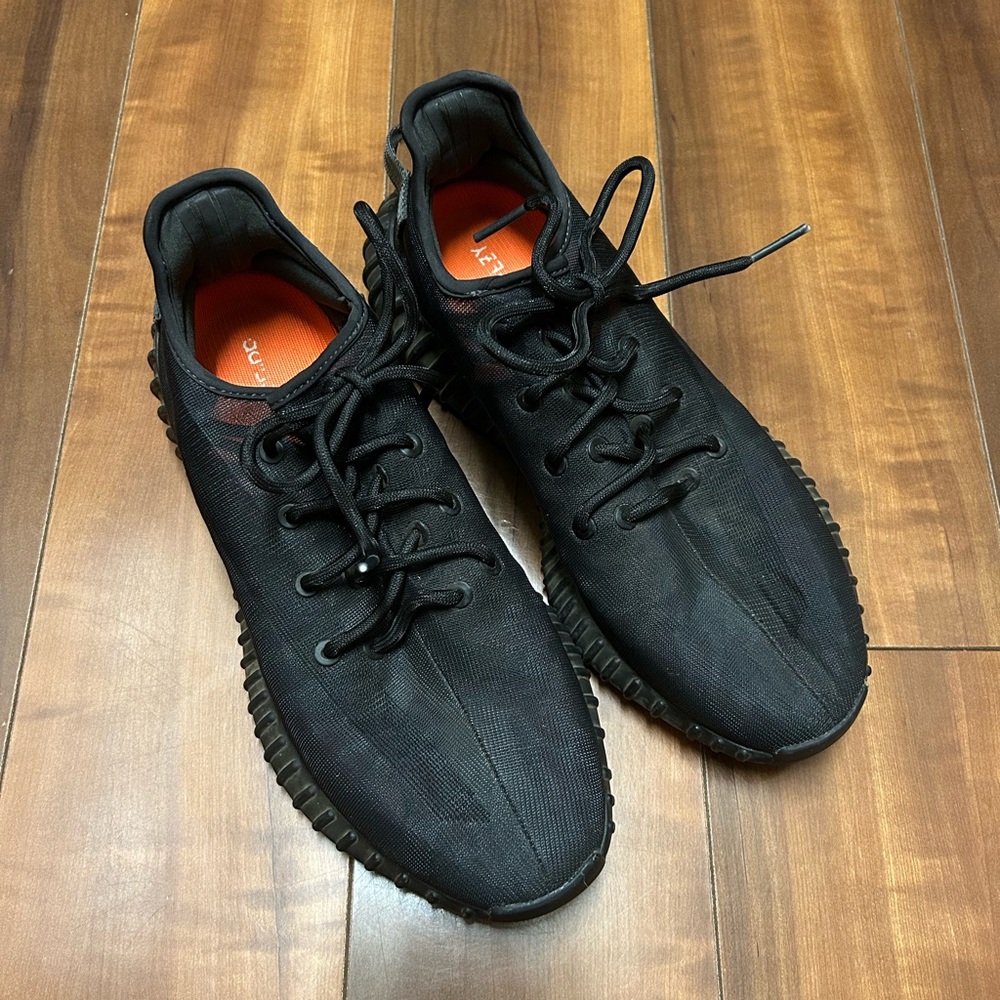 Men’s Adidas Yeezy Boost Black Sneakers